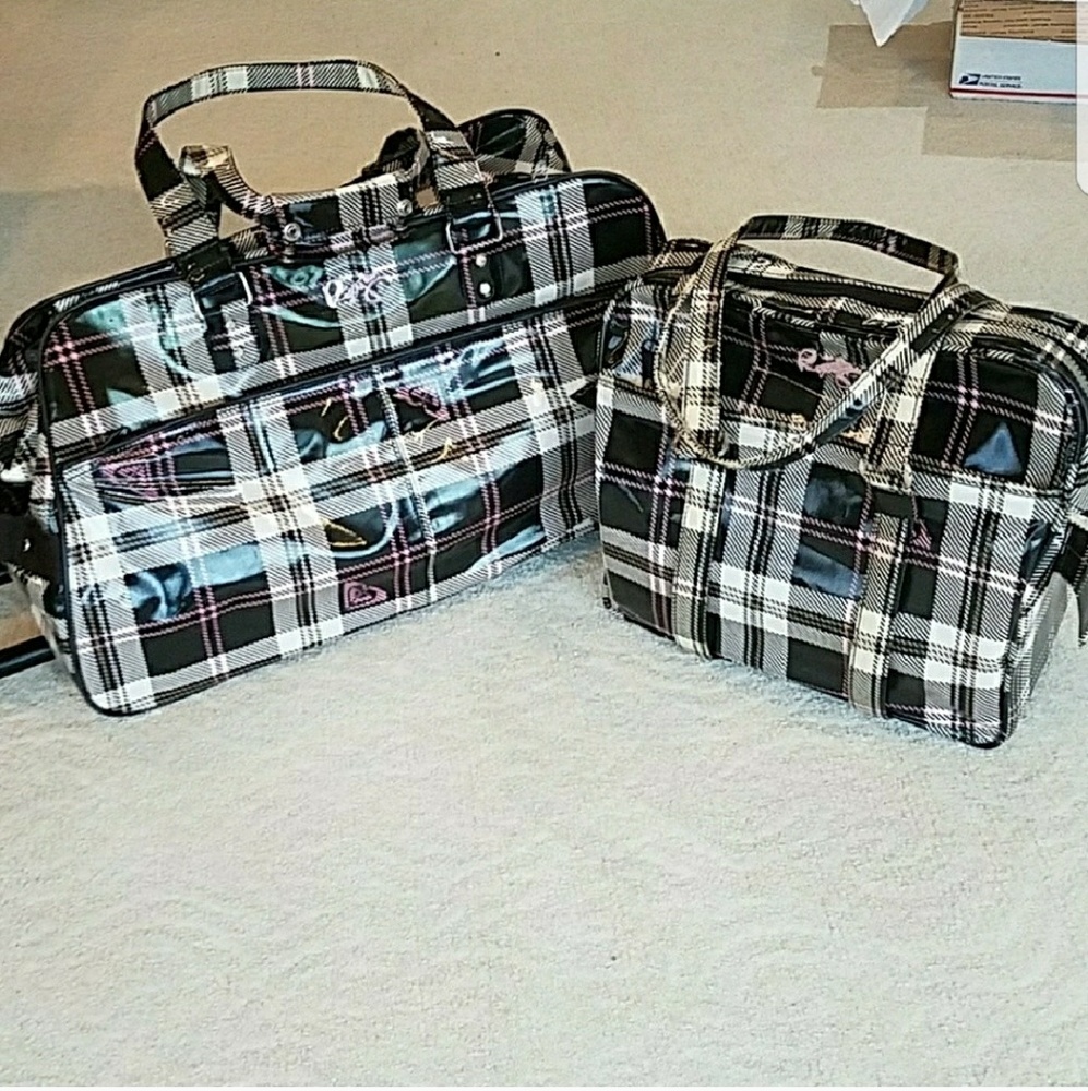 RESERVED small bag
